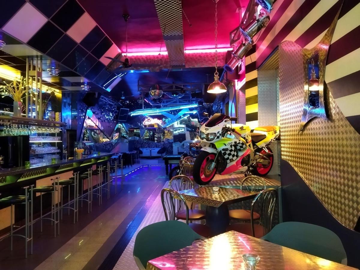 凯德酒店 皮塞克 外观 照片