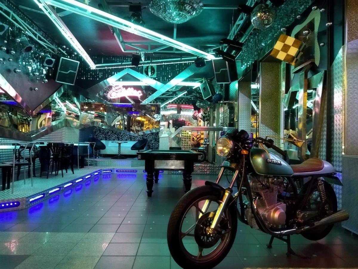 凯德酒店 皮塞克 外观 照片