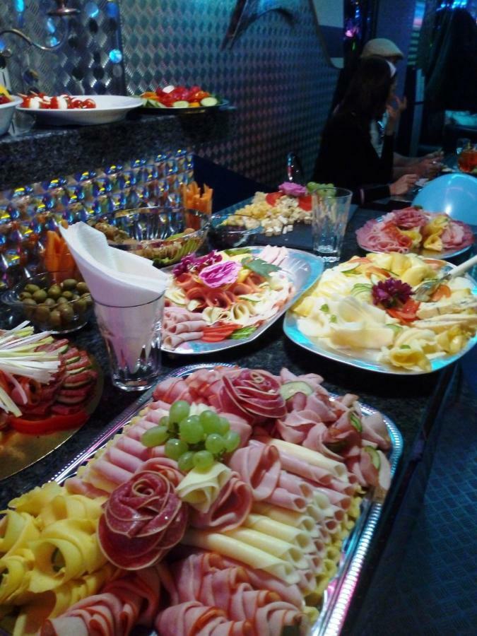 凯德酒店 皮塞克 外观 照片